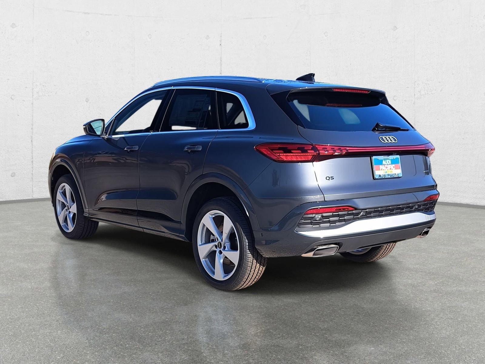 New 2025 Audi Q5 Premium Plus AWD/4WD image 7