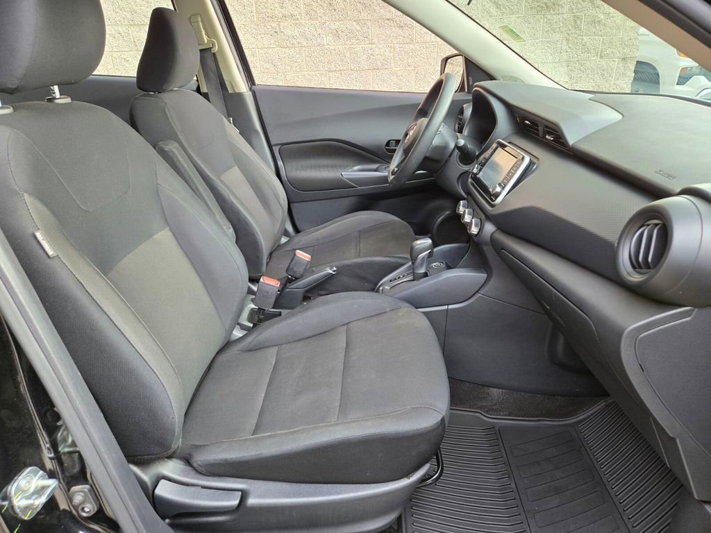 Used 2024 Nissan Kicks S FWD image 18