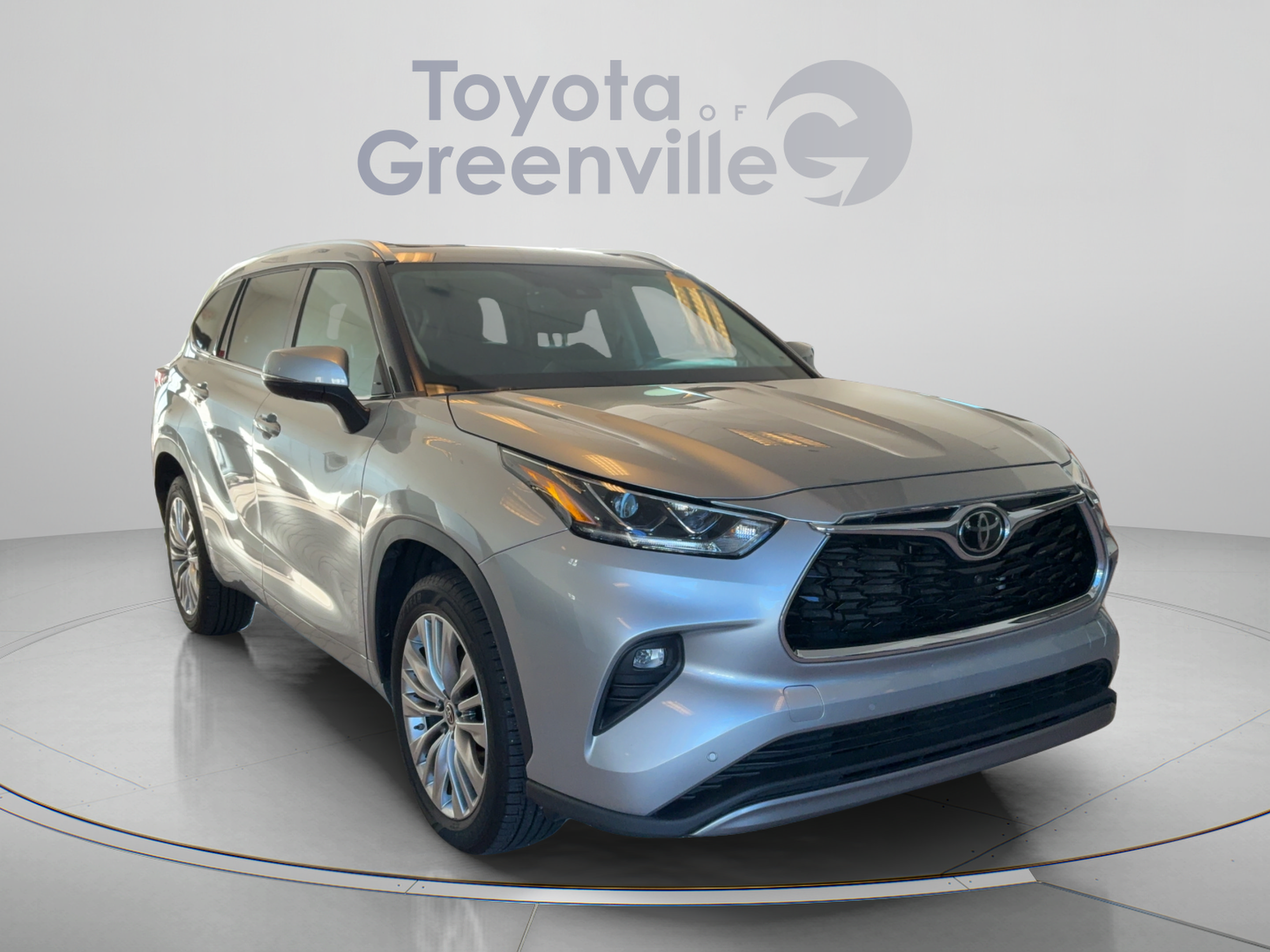 Used 2022 Toyota Highlander Platinum FWD image 8