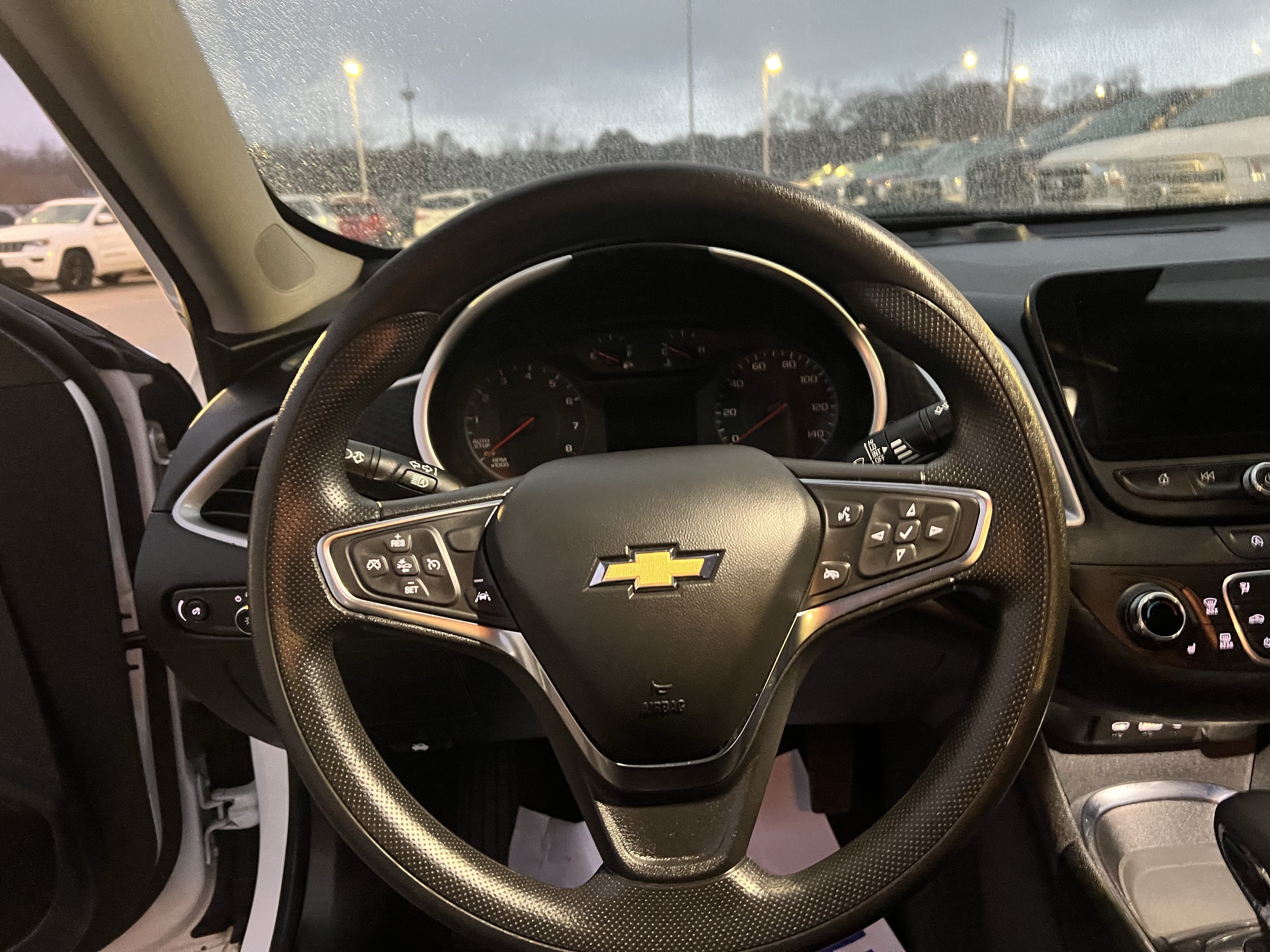 Used 2024 Chevrolet Malibu LT FWD image 16