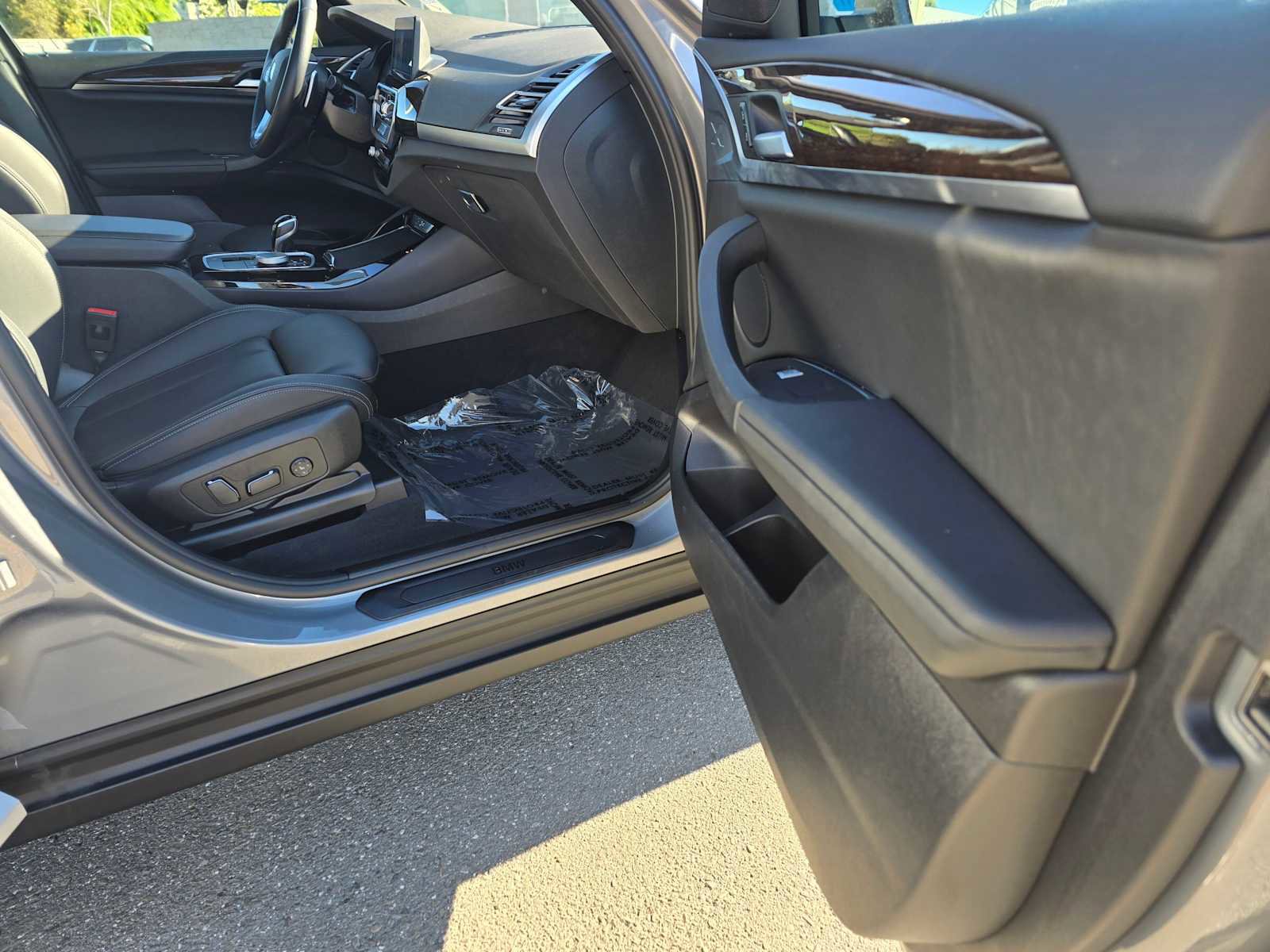 Used 2024 BMW X3 sDrive30i image 10