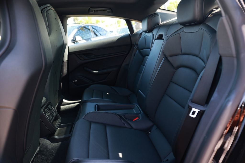 Used 2023 Porsche Taycan w/ Premium Package RWD image 35