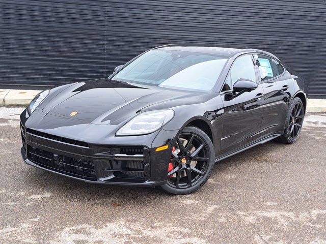 New 2026 Porsche Panamera GTS image 1