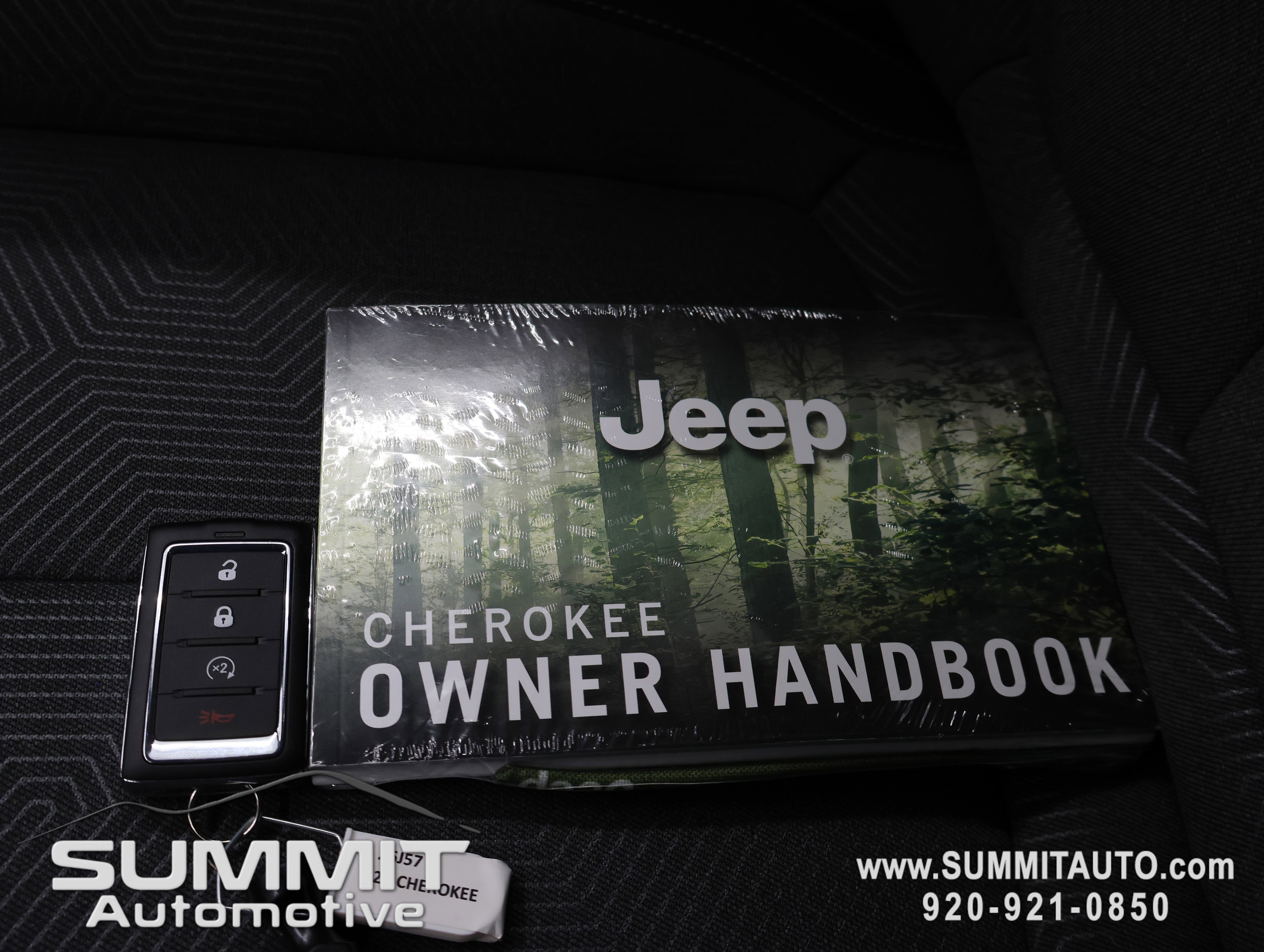 New 2026 Jeep Cherokee Laredo image 63