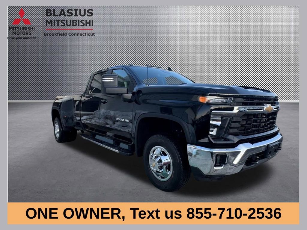 Used 2024 Chevrolet Silverado 3500 LT w/ True North Edition AWD/4WD image 1