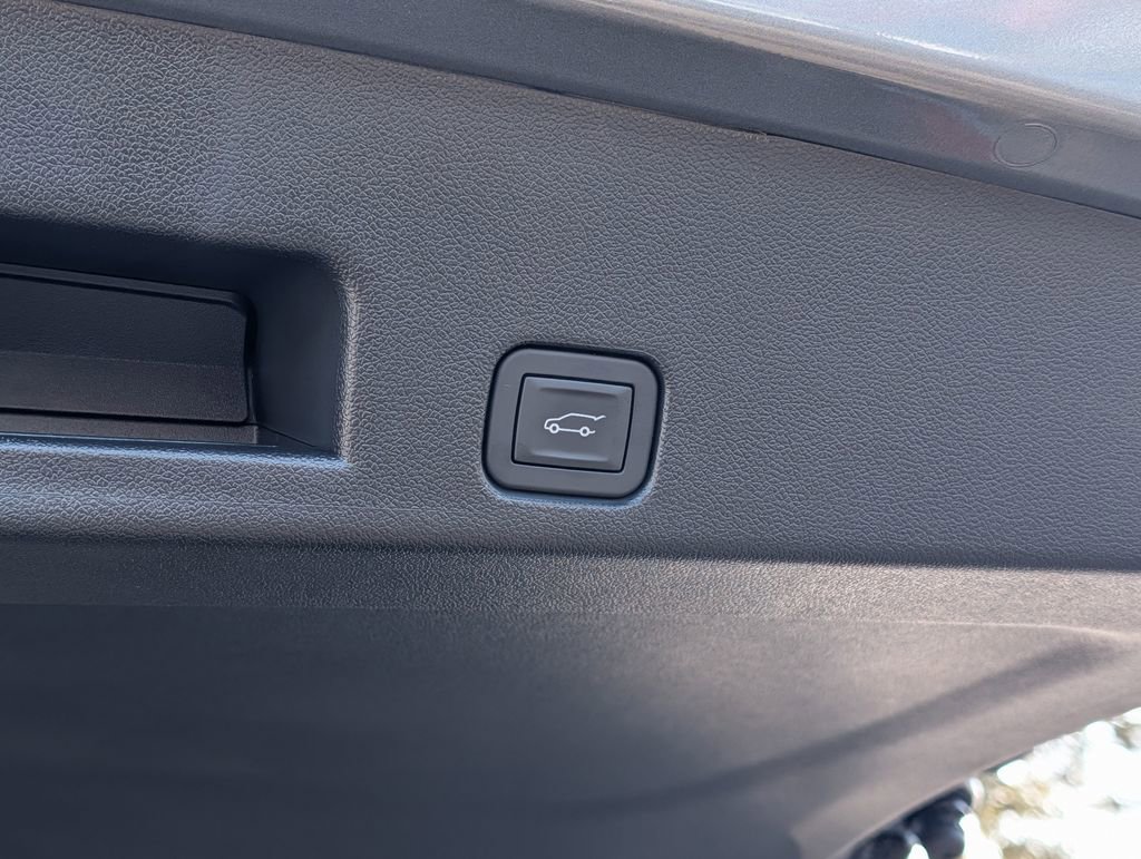 New 2026 GMC Acadia Elevation w/ Black Edition image 23