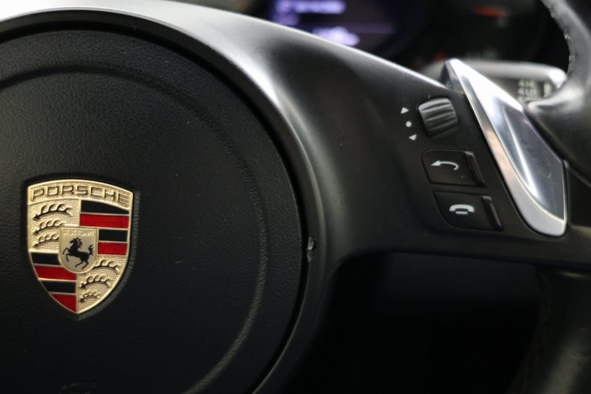 Used 2013 Porsche 911 Carrera 4S AWD/4WD image 27