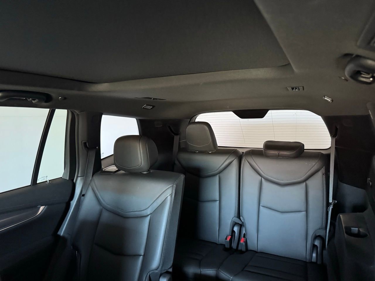 Used 2024 Cadillac XT6 Luxury image 5