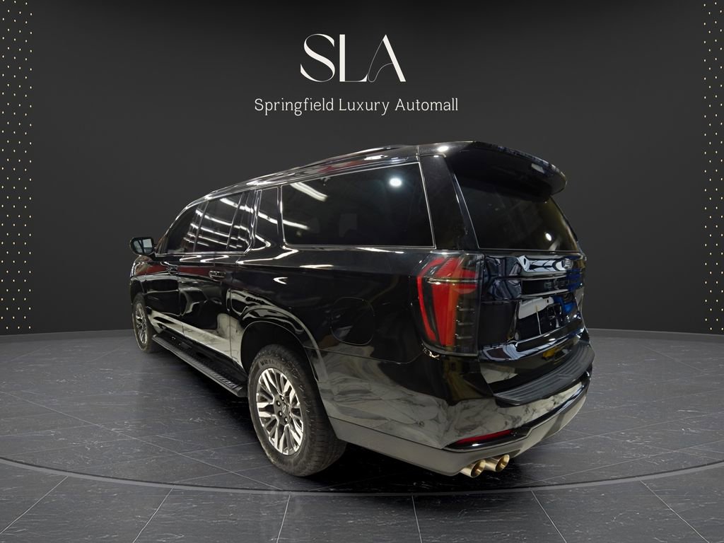 Used 2025 Chevrolet Suburban Z71 AWD/4WD image 9