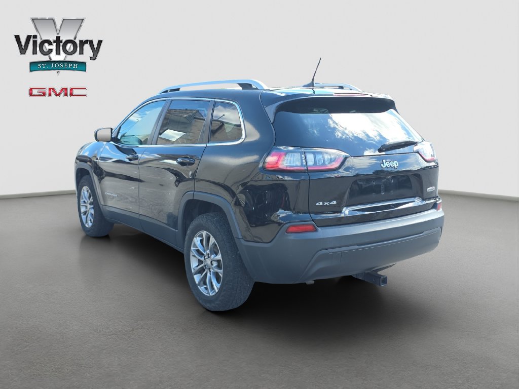 Used 2019 Jeep Cherokee Latitude Plus AWD/4WD image 15