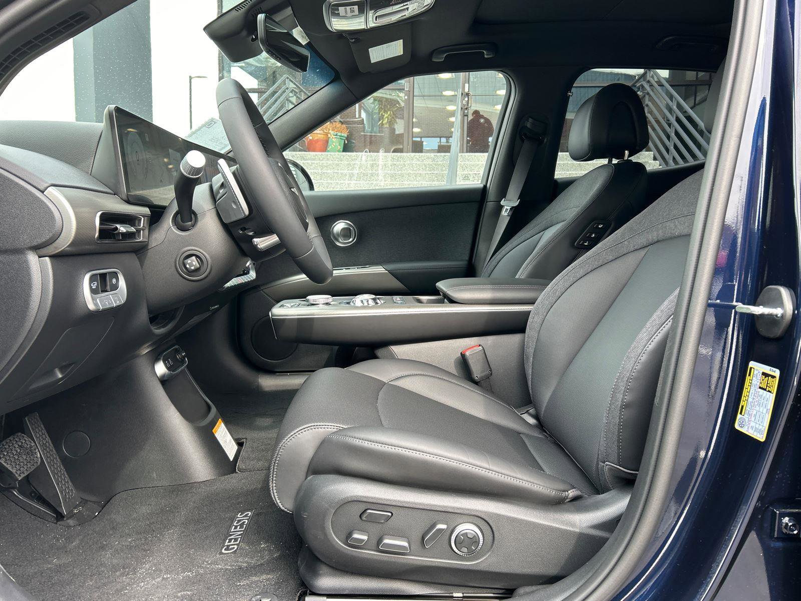 New 2025 Genesis GV60 Advanced AWD/4WD image 11