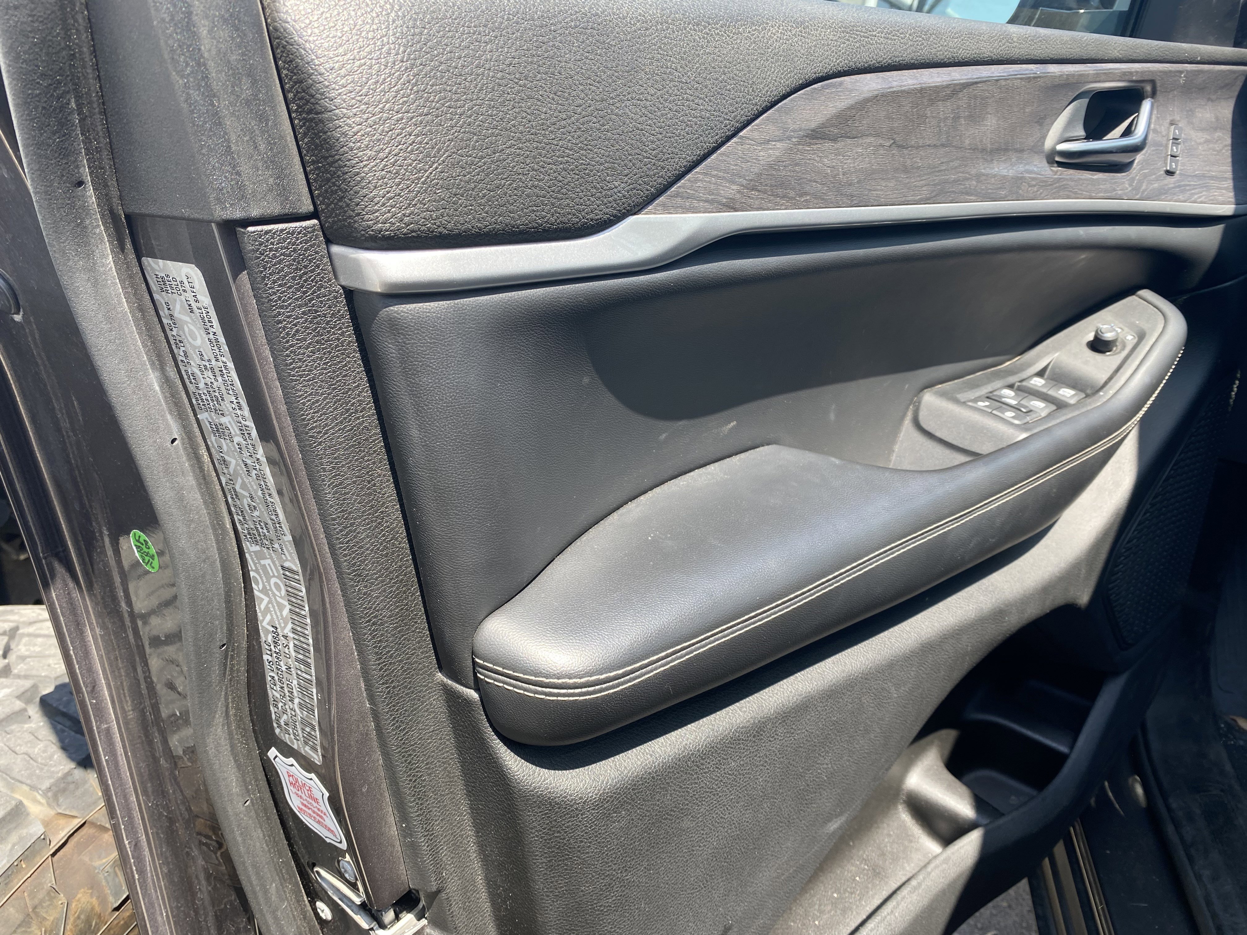 Used 2023 Jeep Grand Cherokee L Limited image 13