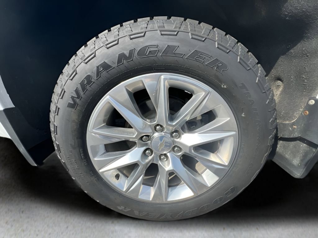 Certified 2022 Chevrolet Silverado 1500 LTZ AWD/4WD image 33