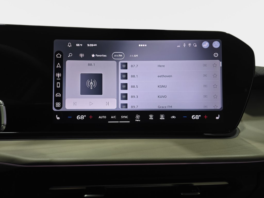 New 2026 Audi Q3 quattro 2.0T AWD/4WD image 21