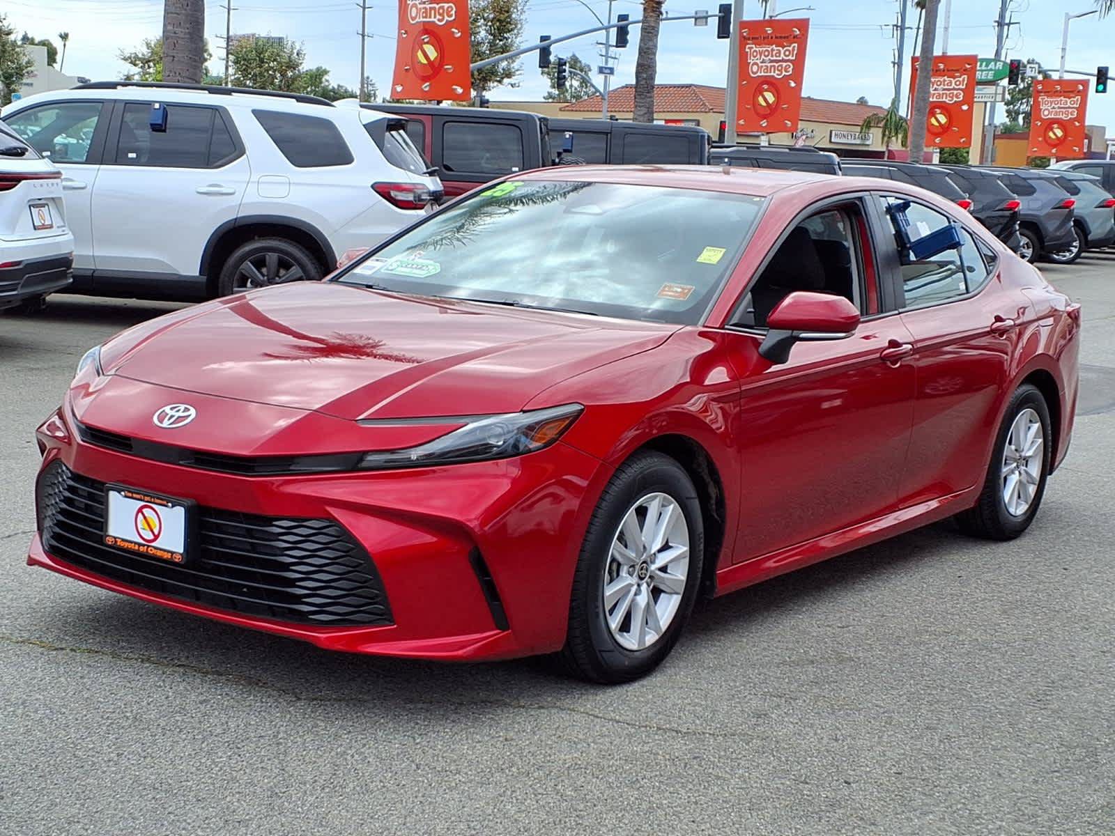 Used 2025 Toyota Camry LE FWD image 3