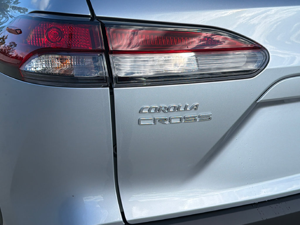 New 2026 Toyota Corolla Cross L FWD image 5