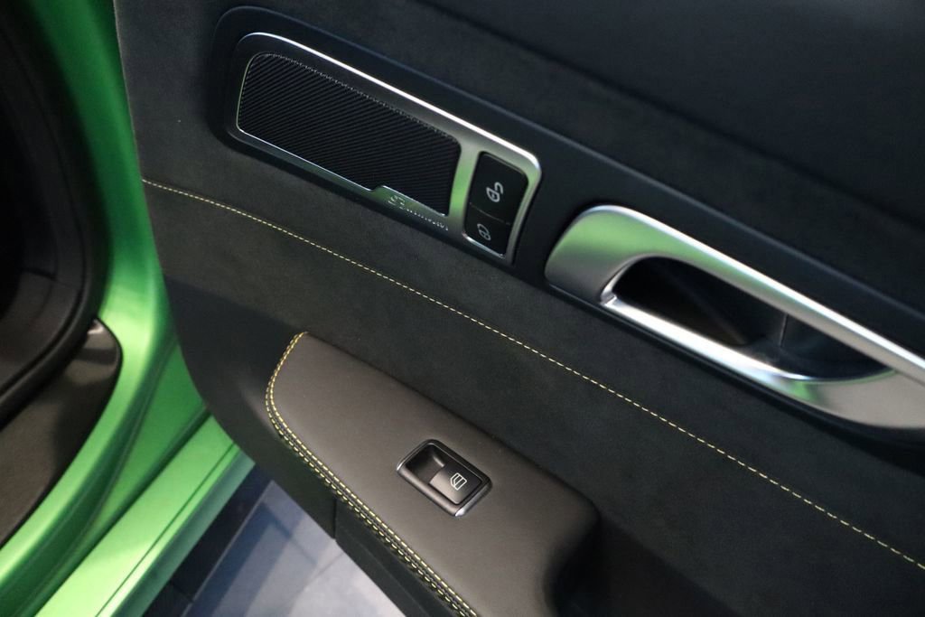 Used 2020 Mercedes-Benz AMG GT R image 39