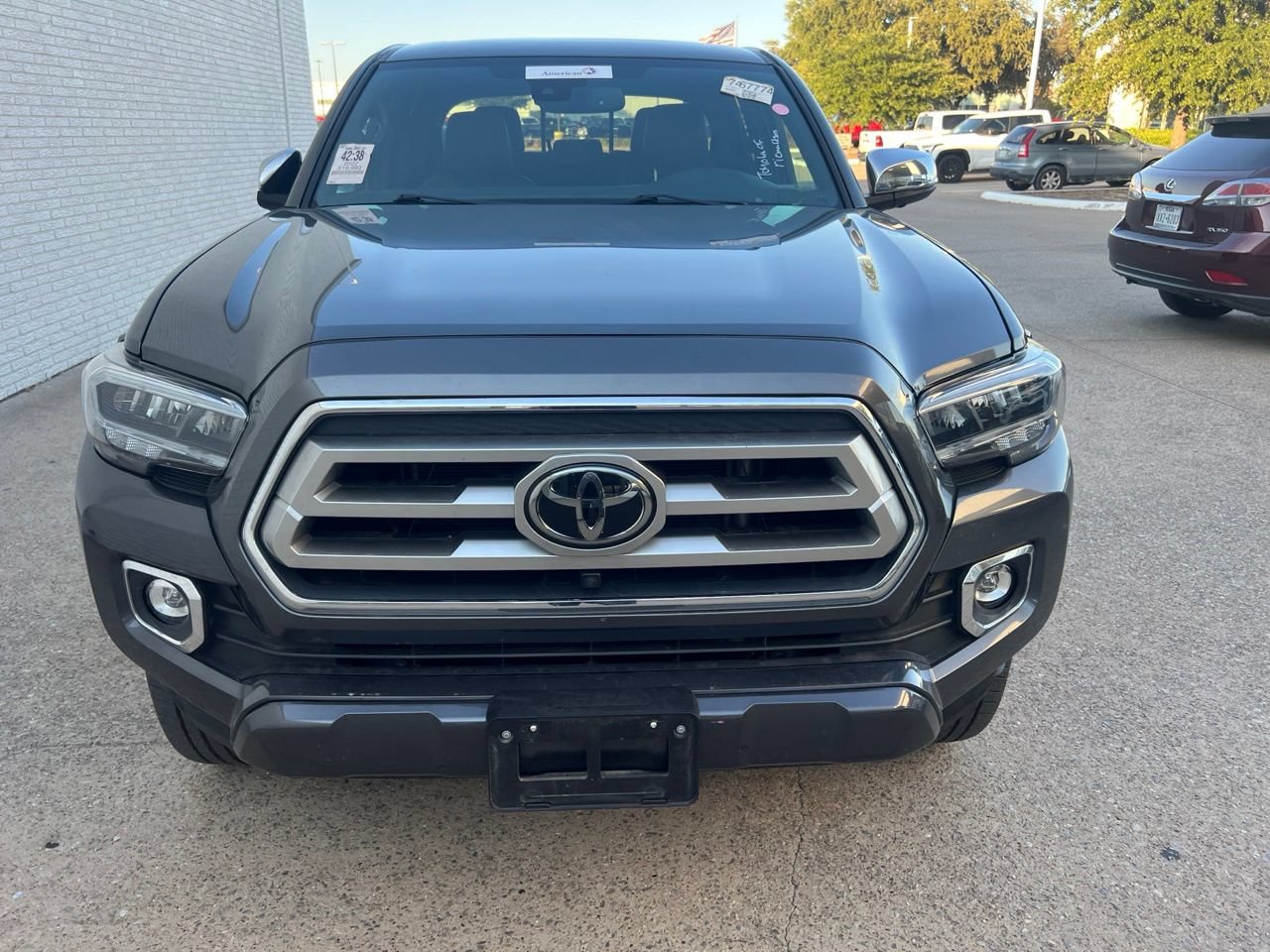Used 2022 Toyota Tacoma Limited RWD image 2