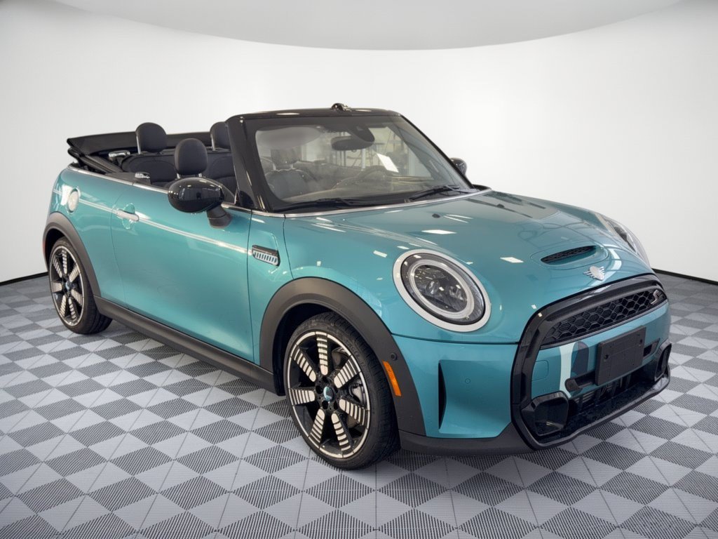 Certified 2024 MINI Cooper S w/ Seaside Edition FWD image 7