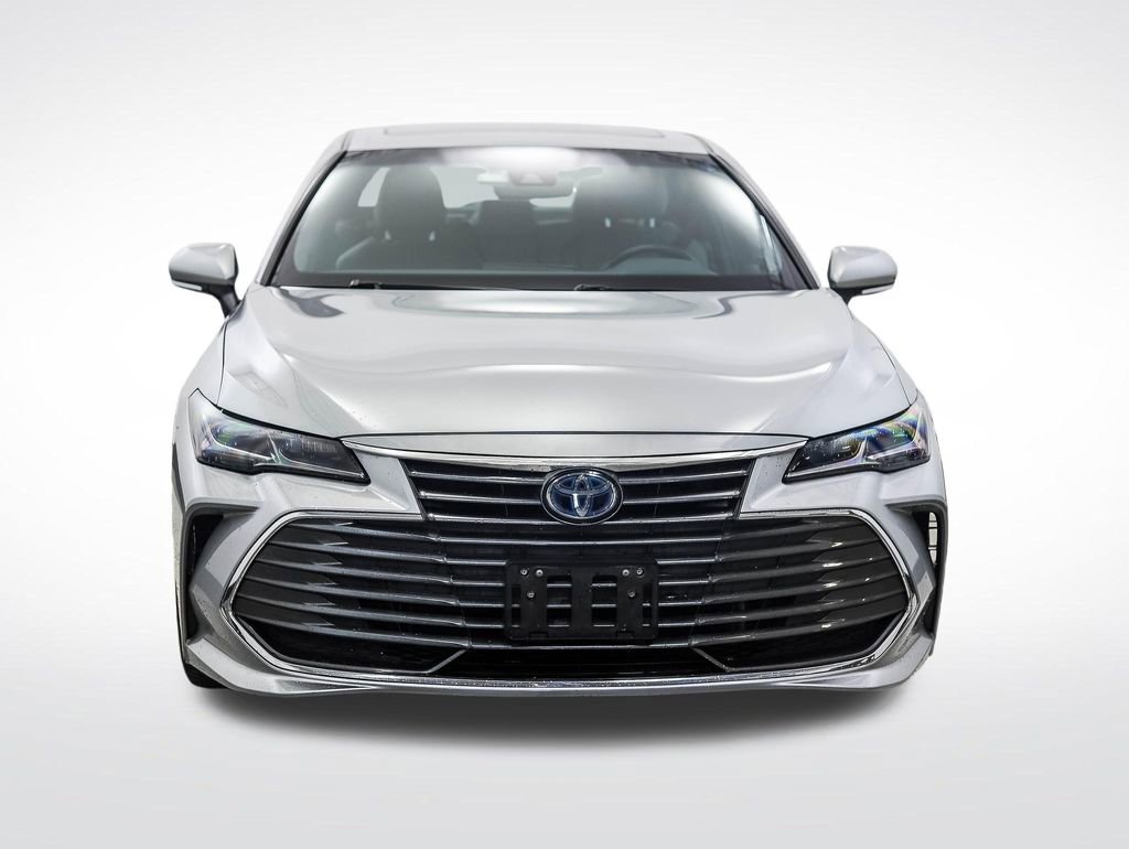 Used 2020 Toyota Avalon Limited w/ All Weather Liner Package FWD image 8