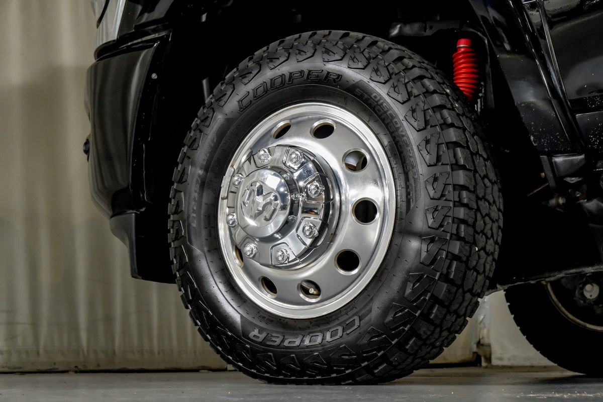 Used 2023 RAM 3500 Limited AWD/4WD image 57