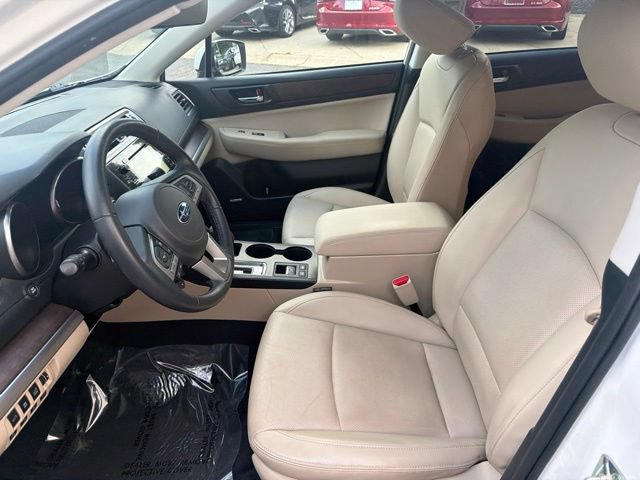 Used 2017 Subaru Outback 2.5i Limited AWD/4WD image 13