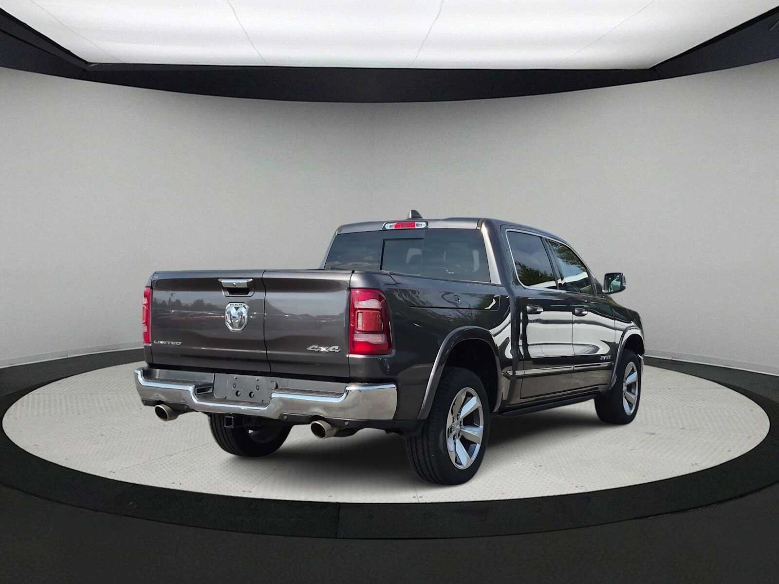 Used 2019 RAM 1500 Limited AWD/4WD image 8