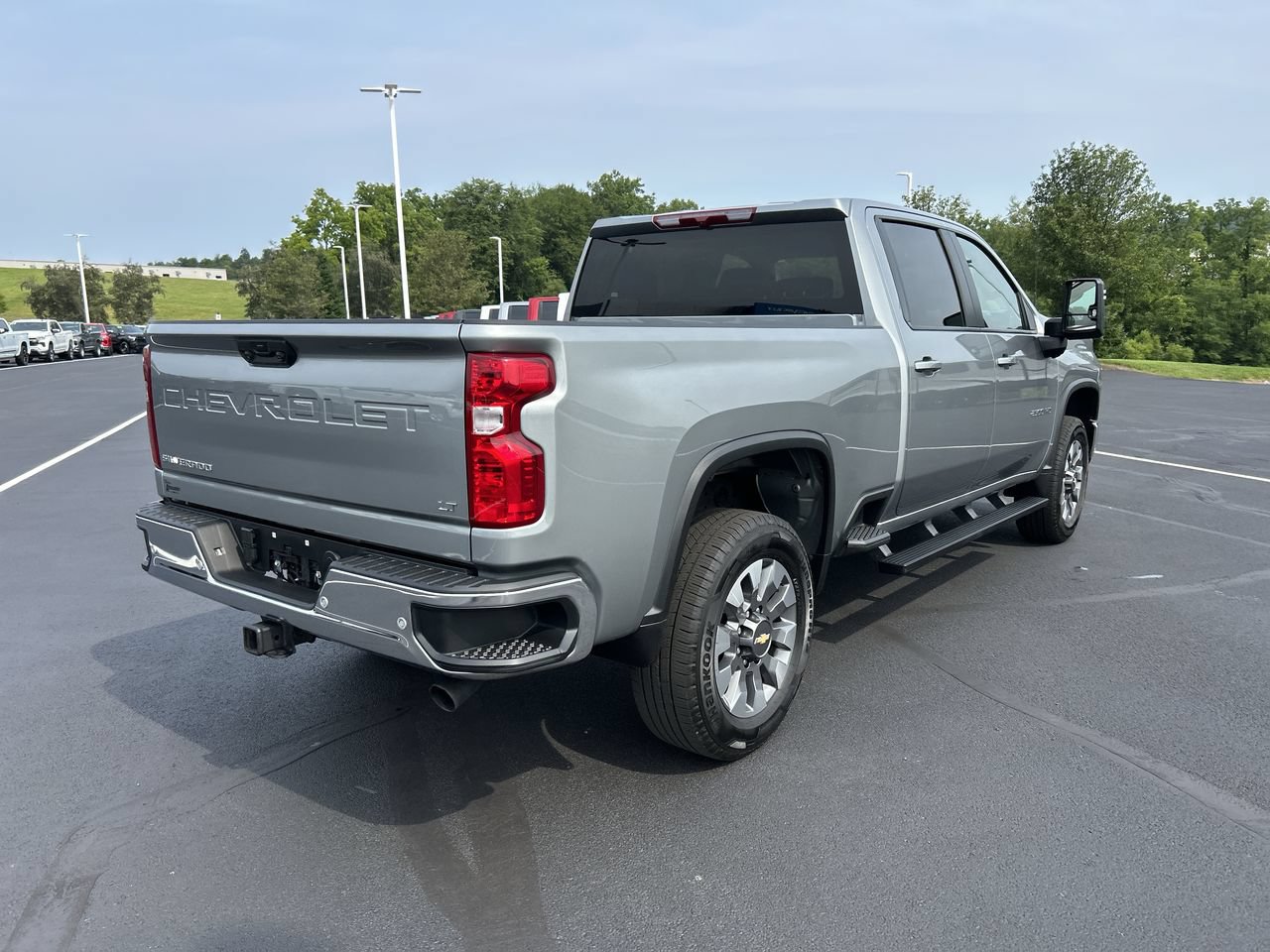 Used 2025 Chevrolet Silverado 2500 LT w/ All Star Edition AWD/4WD image 7