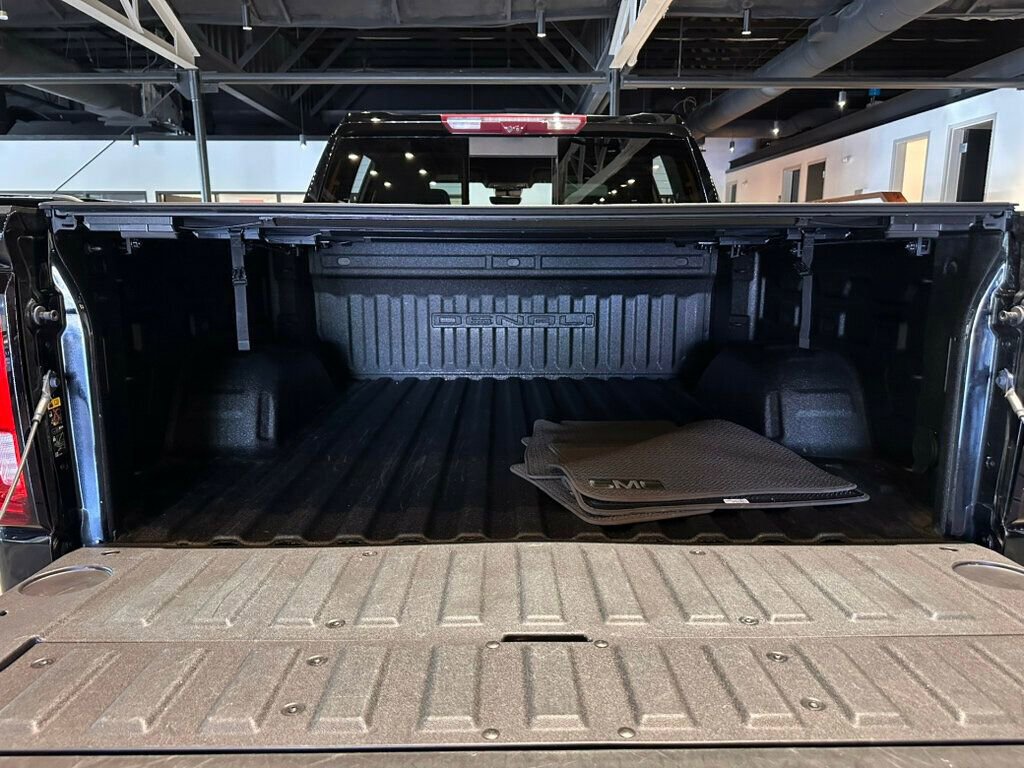 Used 2022 GMC Sierra 1500 Denali w/ Technology Package AWD/4WD image 27