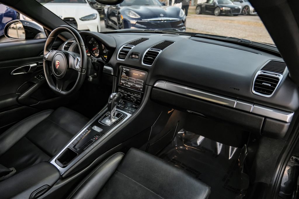 Used 2014 Porsche Cayman RWD image 10