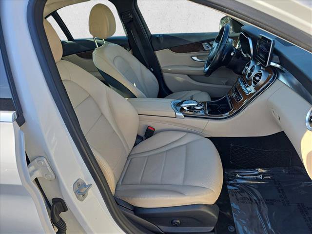 Used 2015 Mercedes-Benz C 300 4MATIC Sedan image 10