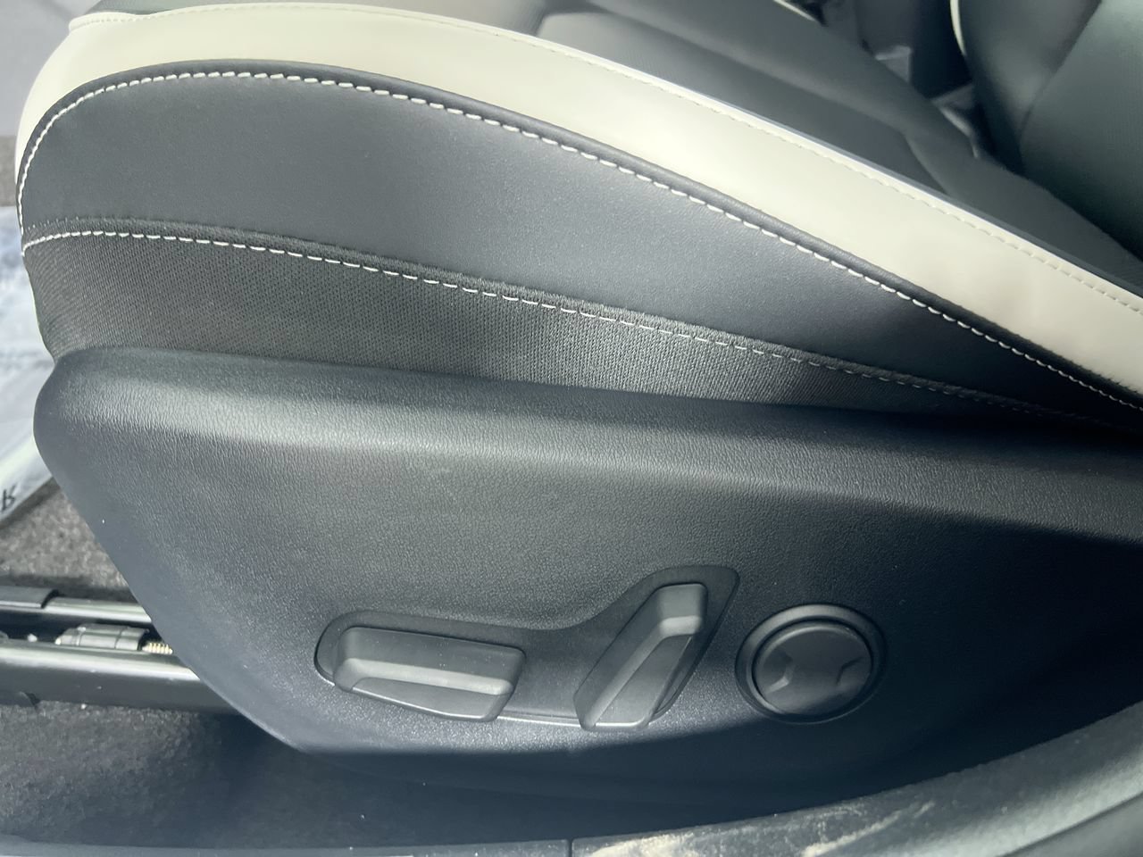New 2026 Kia K4 GT-Line w/ GT-Line Sunroof Package FWD image 15