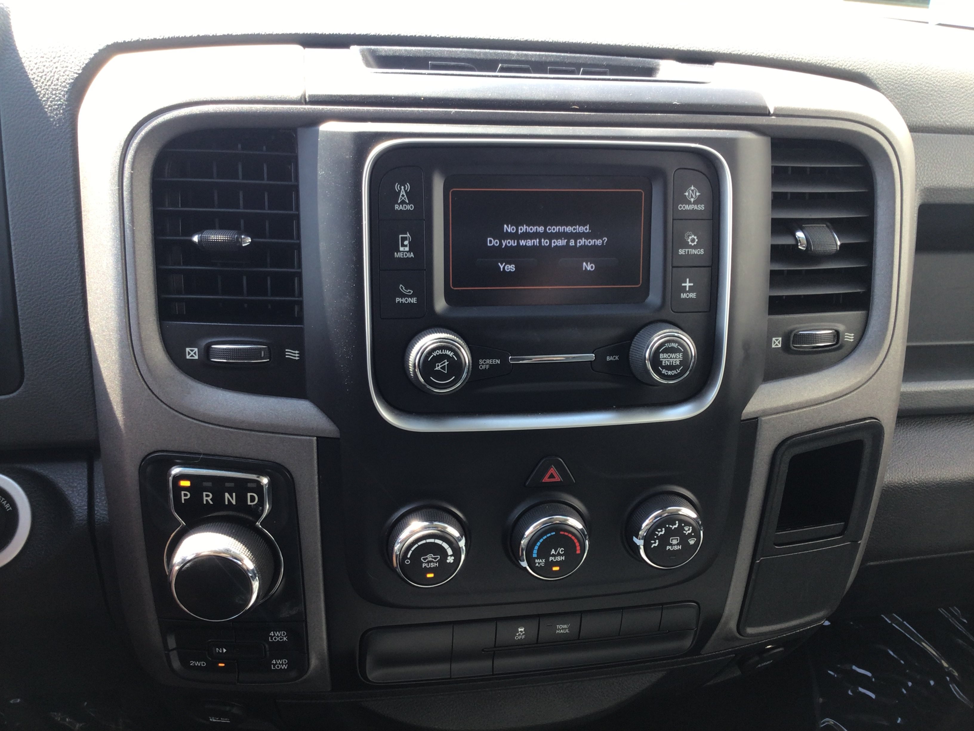 Used 2019 RAM 1500 Express w/ Express Value Package AWD/4WD image 16
