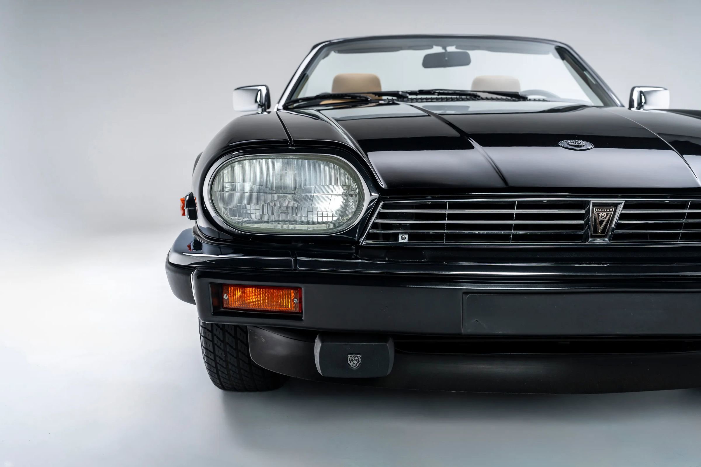 Used 1990 Jaguar XJS V12 Convertible RWD image 17