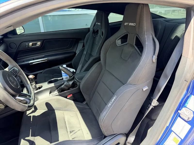 Used 2017 Ford Mustang Shelby GT350 w/ Electronics Package RWD image 11