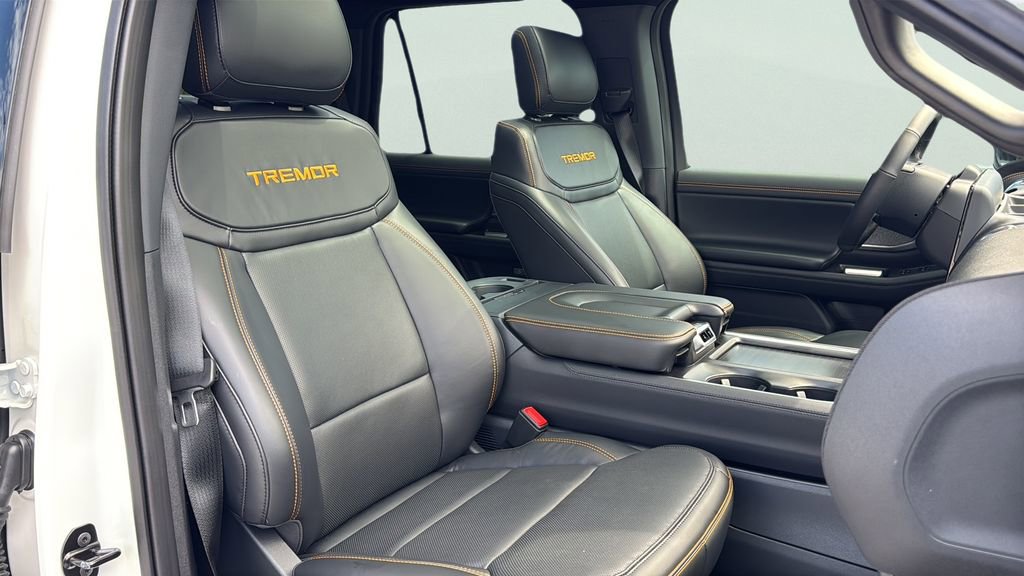 Certified 2025 Ford Expedition Tremor AWD/4WD image 20
