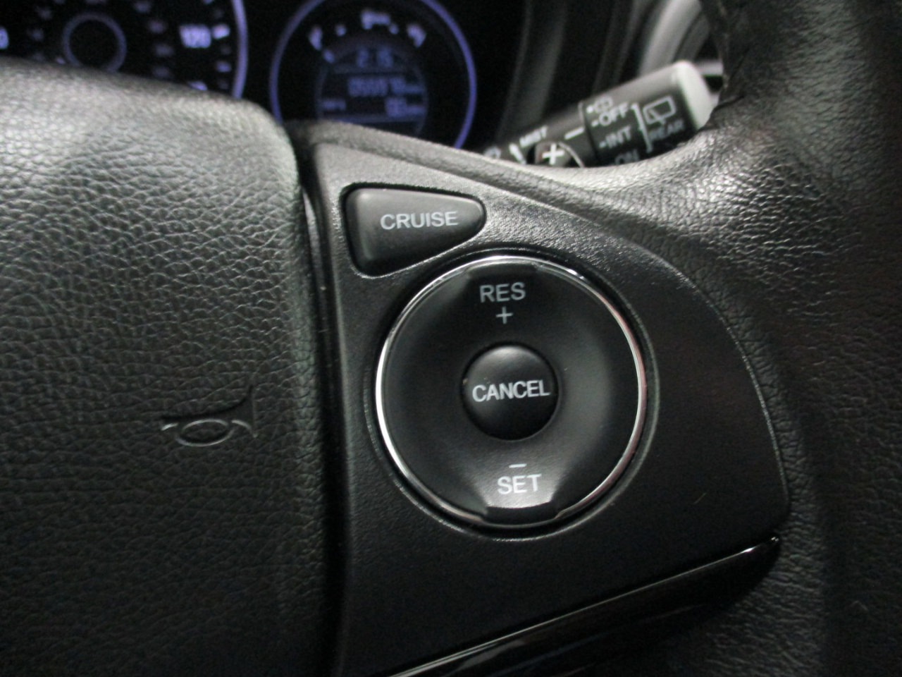 Used 2021 Honda HR-V Sport image 22