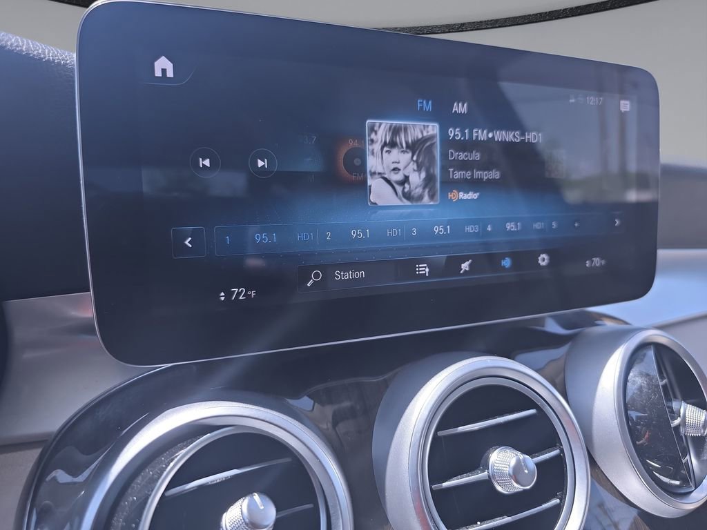 Used 2022 Mercedes-Benz GLC 300 image 22