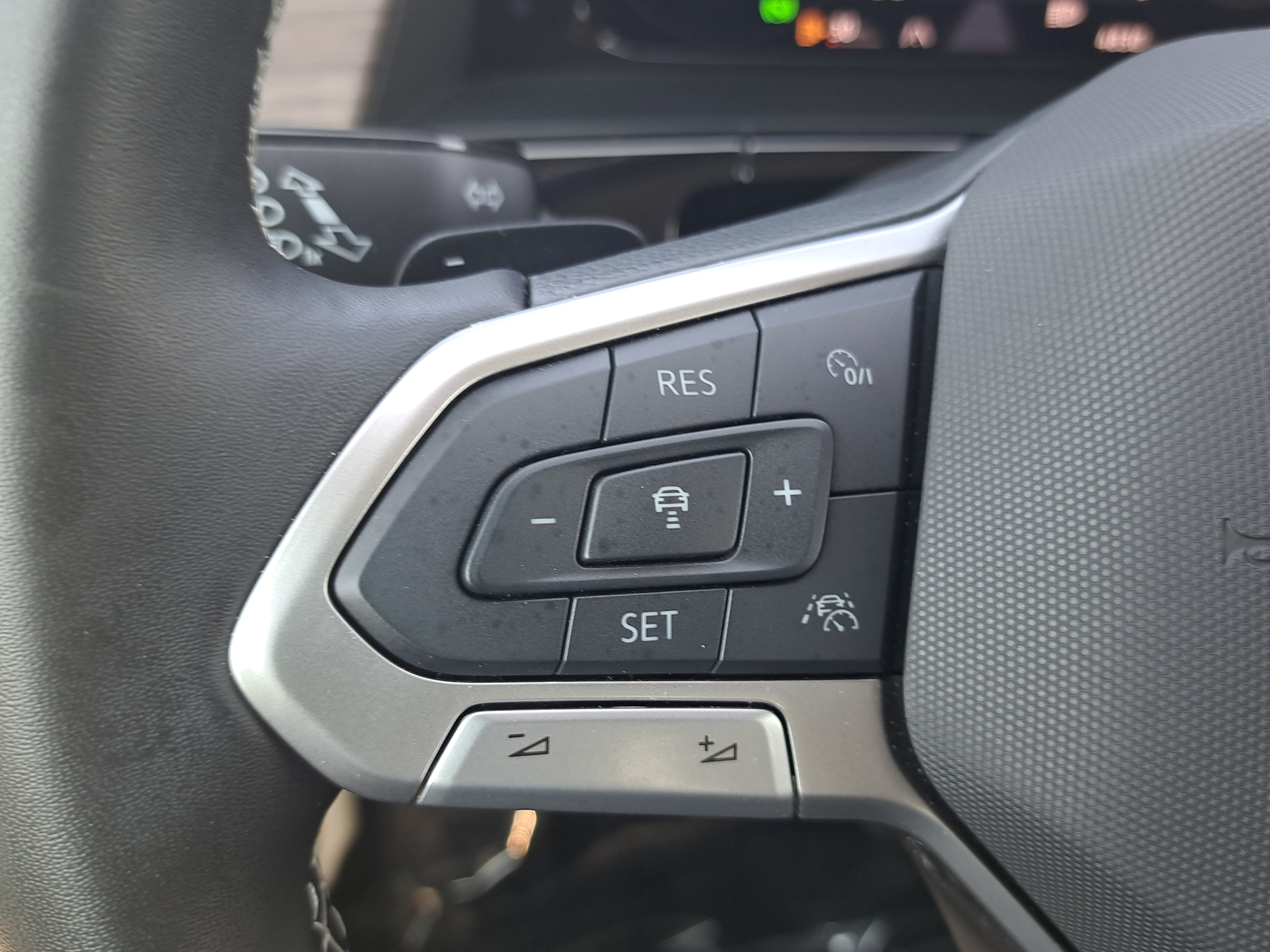 Certified 2026 Volkswagen Atlas SEL AWD/4WD image 19