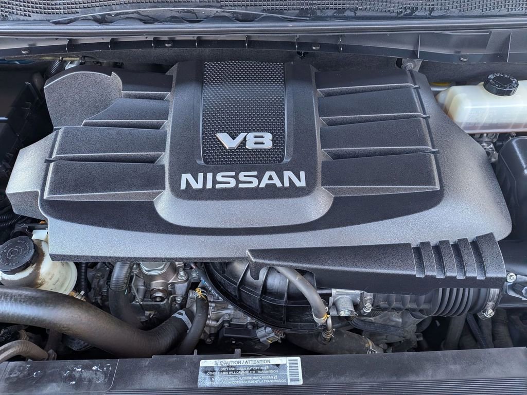 Used 2018 Nissan Titan Platinum Reserve AWD/4WD image 37