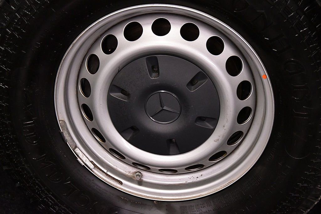 Used 2024 Mercedes-Benz Sprinter 2500 image 8