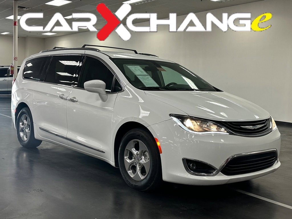 Used 2018 Chrysler Pacifica Touring-L