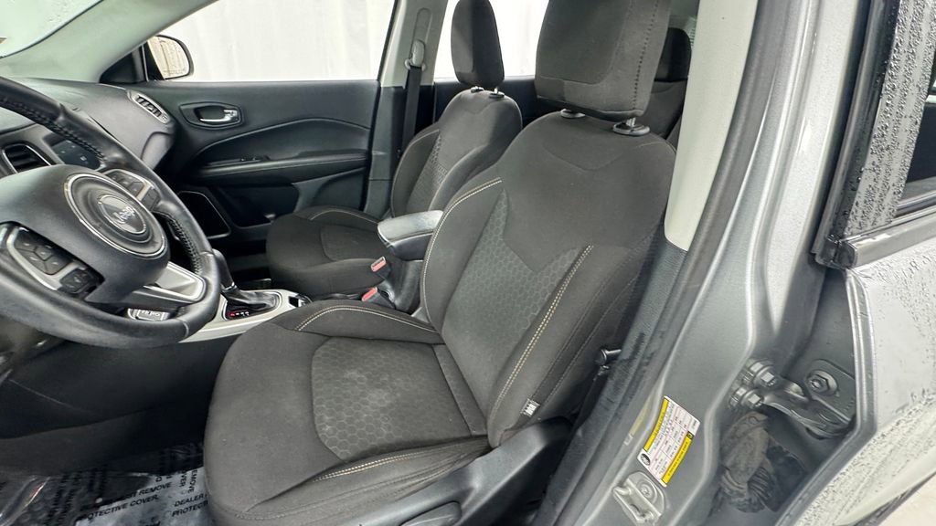 Used 2020 Jeep Compass Sport w/ Cold Weather Group image 10