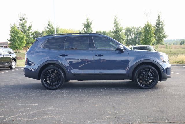 Used 2025 Kia Telluride EX X-Line image 4