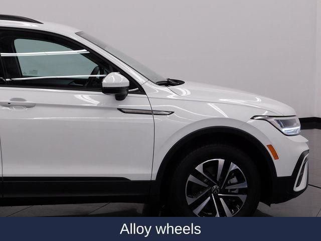 Used 2024 Volkswagen Tiguan S image 19
