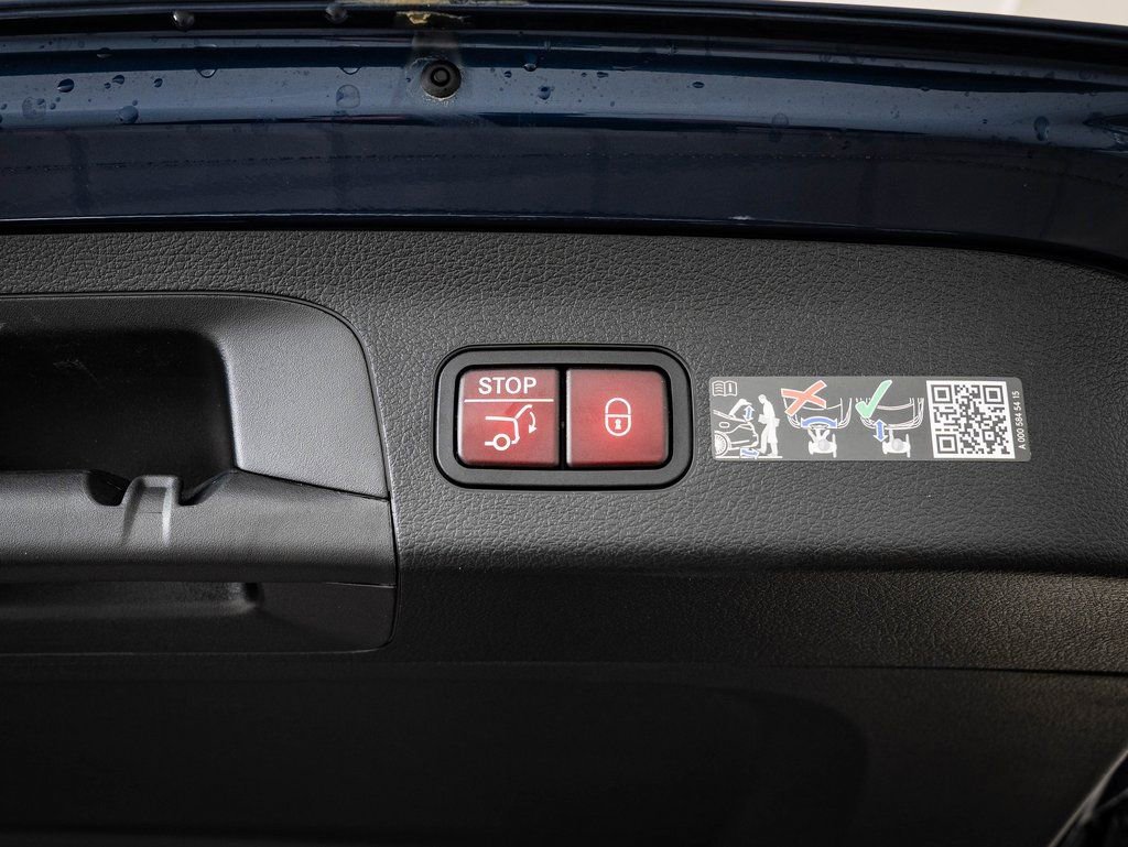 New 2026 Mercedes-Benz GLS 450 4MATIC image 18