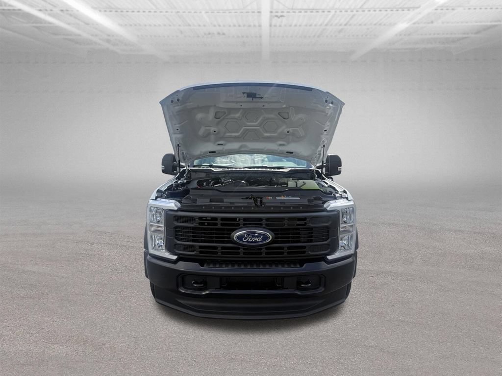 New 2026 Ford F550 2WD Regular Cab Super Duty image 45