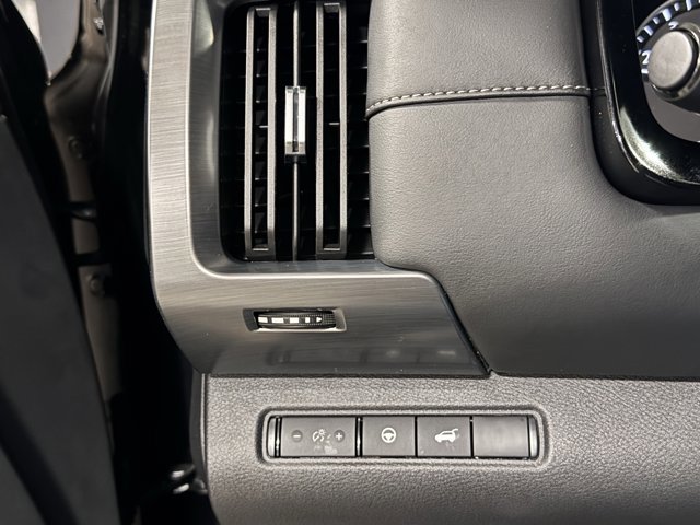 New 2025 Nissan Pathfinder SL image 22