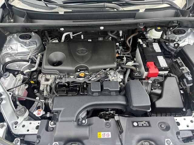 Used 2025 Toyota RAV4 LE AWD/4WD image 30