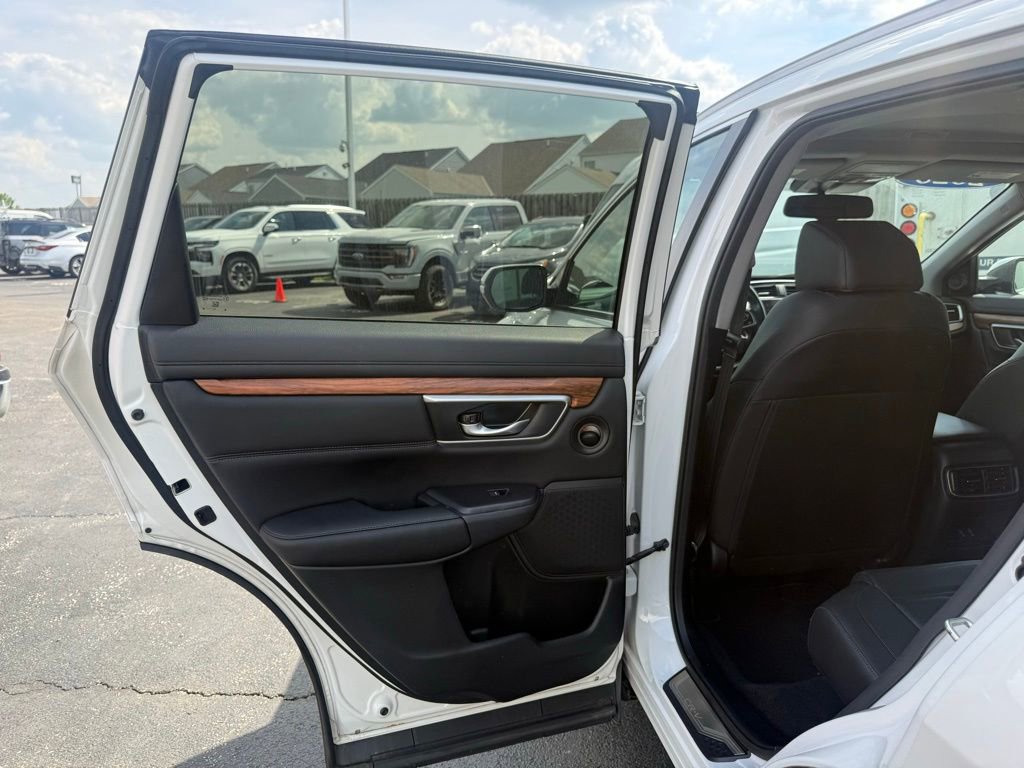 Used 2020 Honda CR-V Touring image 37